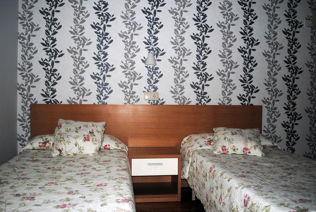 Hostal La Cortijana Logroño Buitenkant foto