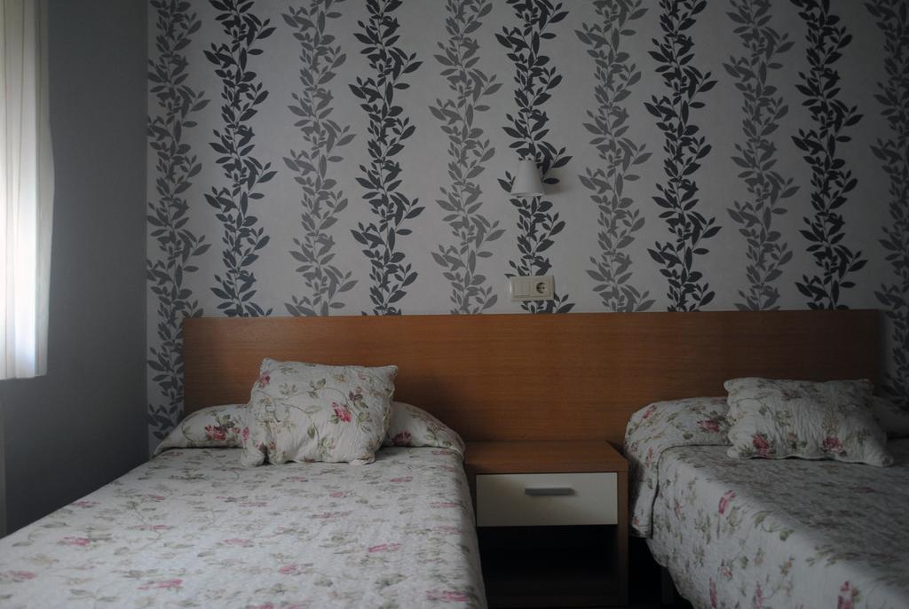Hostal La Cortijana Logroño Buitenkant foto