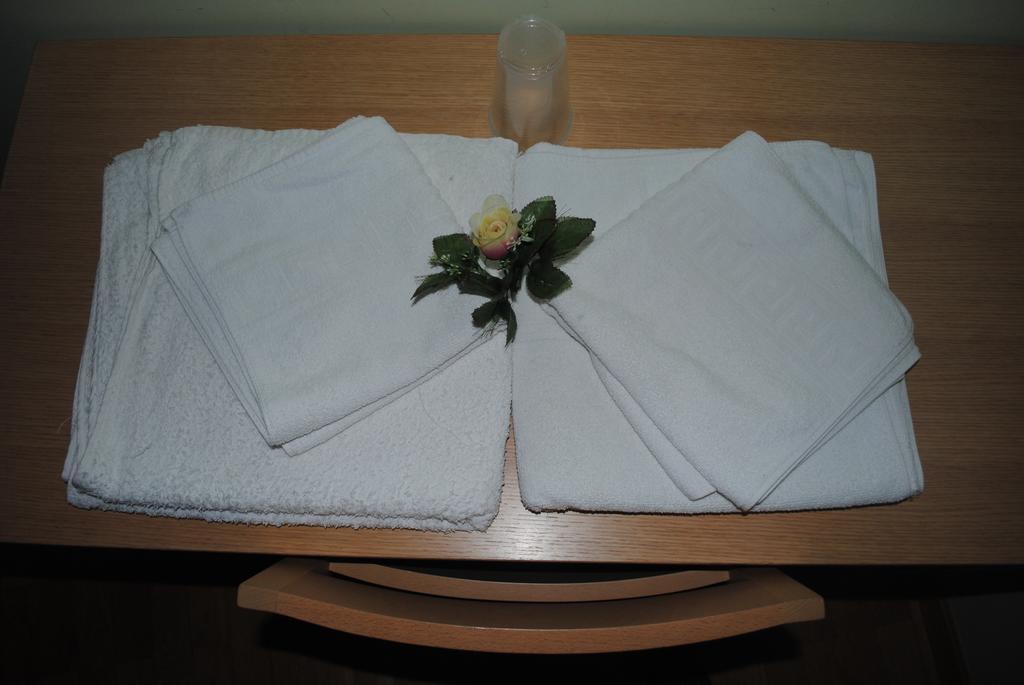 Hostal La Cortijana Logroño Buitenkant foto